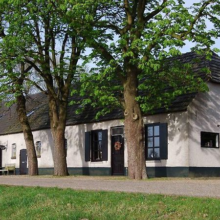 Bed & Breakfast Langlaar Nuenen Bagian luar foto